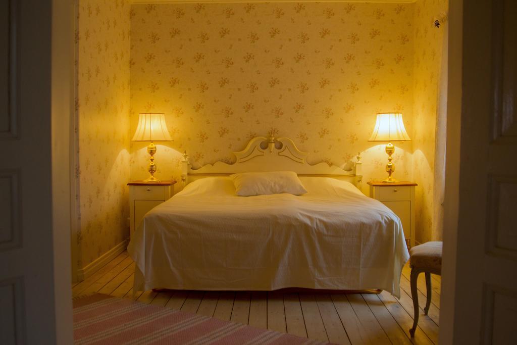 Hallebergs Bed&Breakfast Skara Camera foto